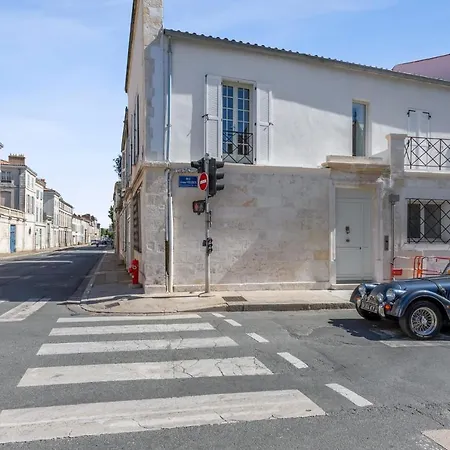 Nice Close To The Port - La Rochelle - Welkeys *